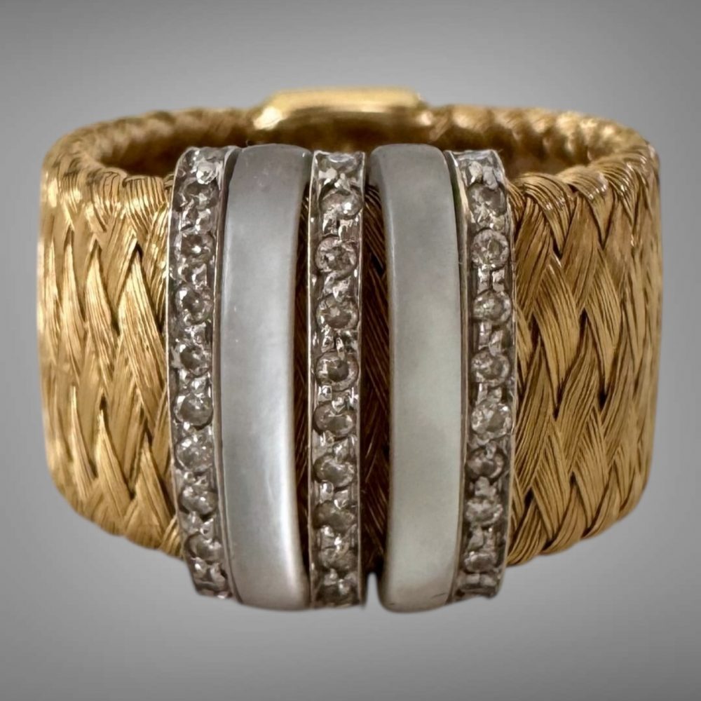 Roberto Coin 18K Yellow Gold Mother of Pearl Diamond Ring Band