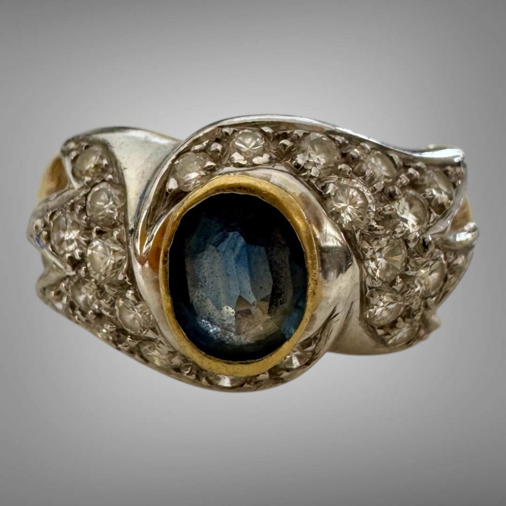 Vintage 18K Yellow Gold Sapphire Diamond Wave Ring