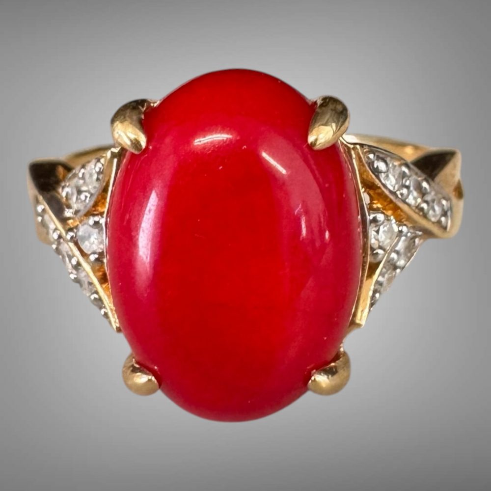 Vintage 18K Gold Natural Red Coral & Diamond Cocktail Ring