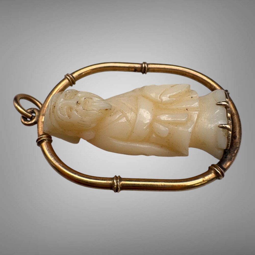 Vintage 14K Gold Carved Bone Scholar Pendant - Estate Asian Jewelry - Image 3